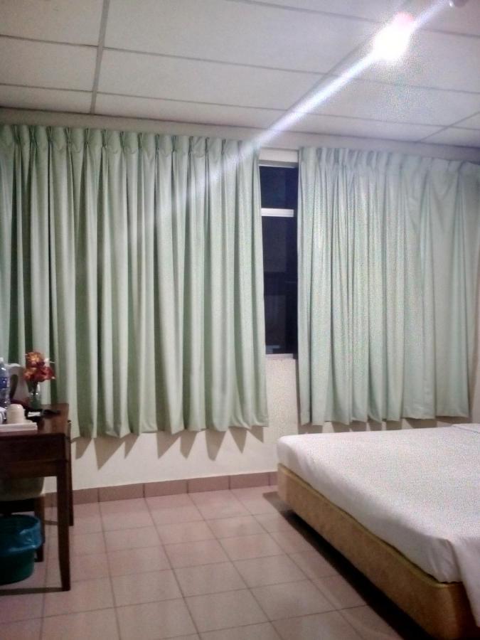 Century Hotel Inanam Kota Kinabalu Exterior foto